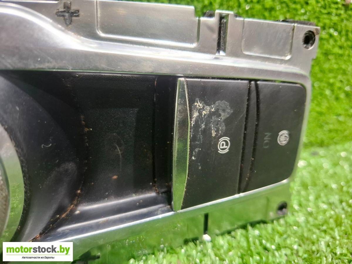 Новое Ford Escape, 2020 г., OEM 2F620704NAE, арт. 107825044, фото 9