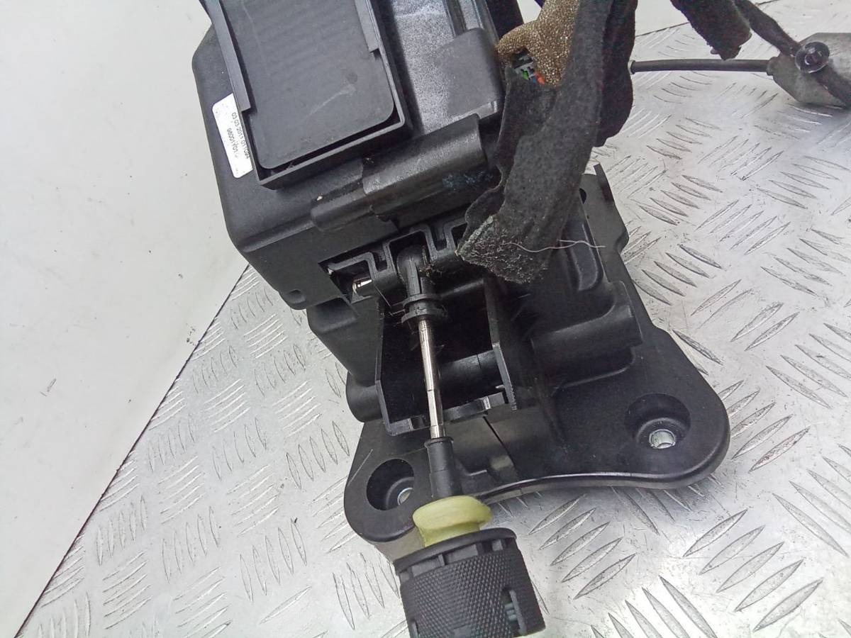 Новое Peugeot 5008, 2011 г., OEM 96720973ZE, арт. 108389660, фото 10