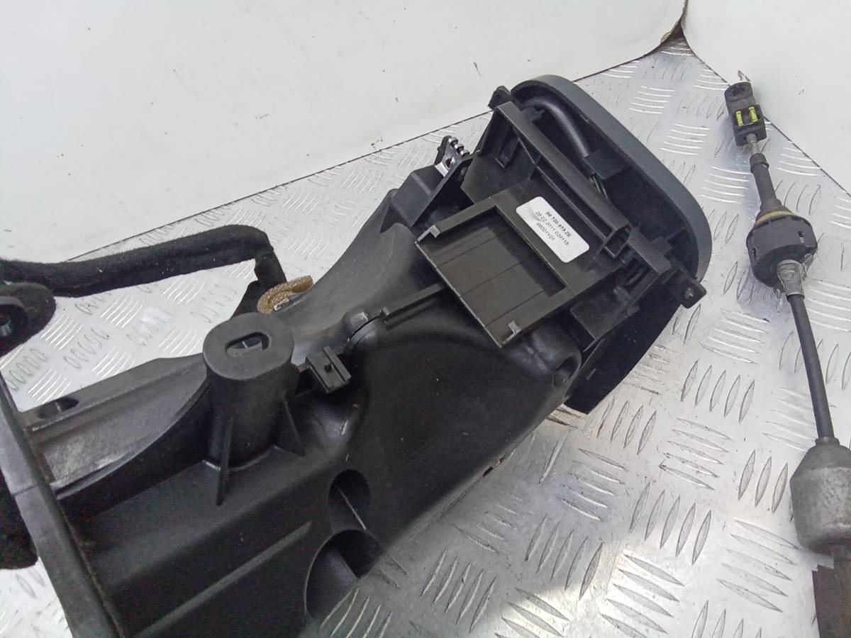 Новое Peugeot 5008, 2011 г., OEM 96720973ZE, арт. 108389660, фото 15
