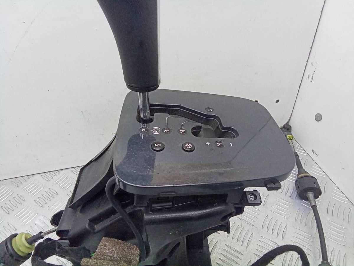 Новое Peugeot 5008, 2011 г., OEM 96720973ZE, арт. 108389660, фото 3