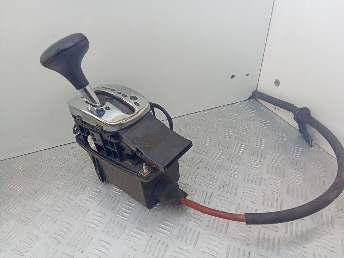 Новое Volkswagen Passat B5, 2002 г., OEM 3B0713111L, арт. 109568656
