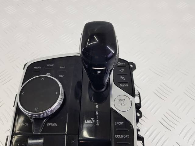 Новое Porsche Panamera X5, 2018 г., OEM 97061353308, арт. 112499, фото 2