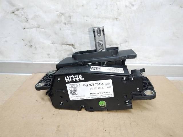 Новое Audi A8, 2011 г., OEM 4H2927731A, арт. 12453.H1778