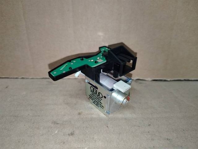 Новое Audi A6, 2013 г., OEM 4F0927353C, арт. 1638.7TB5