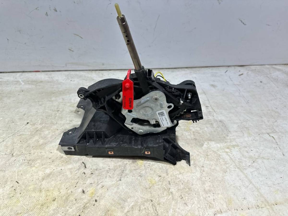 Новое BMW G60, 2022 г., OEM 8867498, арт. 1728