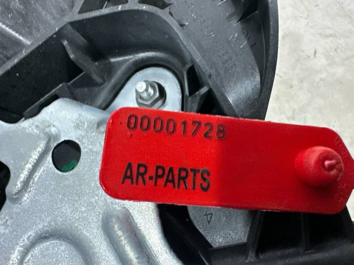 Новое BMW G60, 2022 г., OEM 8867498, арт. 1728, фото 6
