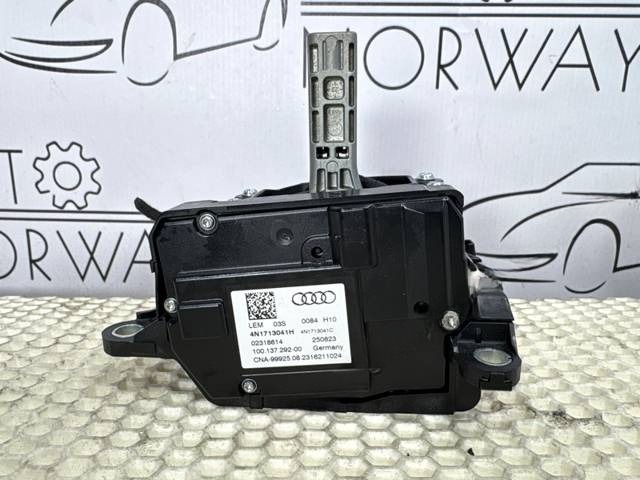 Новое Audi Q8, 2022 г., OEM 4N1713041H, арт. 19272, фото 5