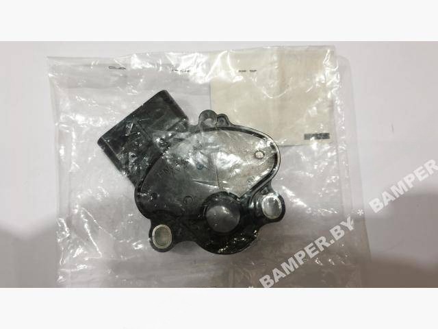 Новое Mazda 3, 2007 г., OEM FN0221444, арт. 21058088
