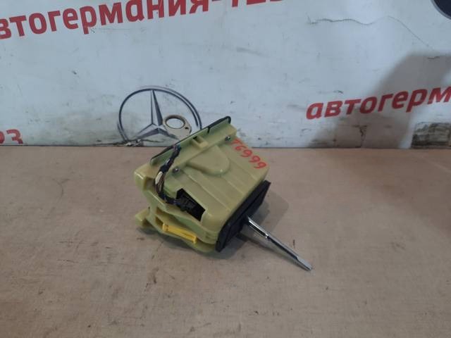 Новое Mercedes C W204, 2011 г., OEM A2042677624, арт. 25699