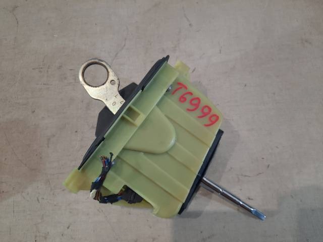 Новое Mercedes C W204, 2011 г., OEM A2042677624, арт. 25699, фото 3