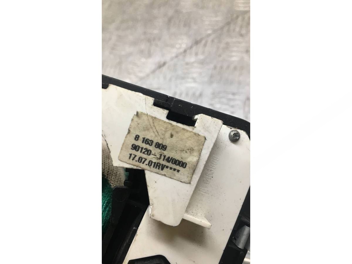 Новое BMW E38, 2001 г., OEM 1422559, арт. 33776442627, фото 3