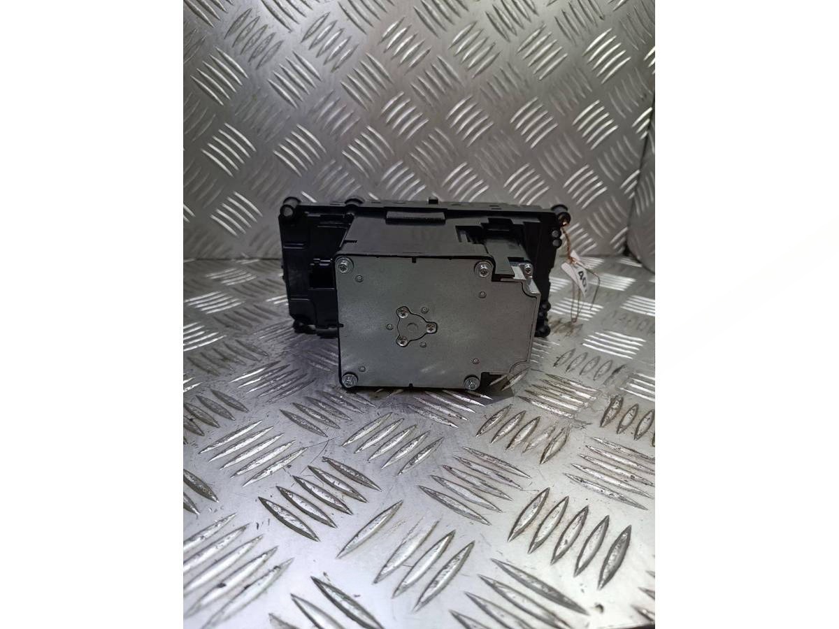 Новое BMW X1 F48, 2018 г., OEM 51127332318, арт. 40743, фото 6