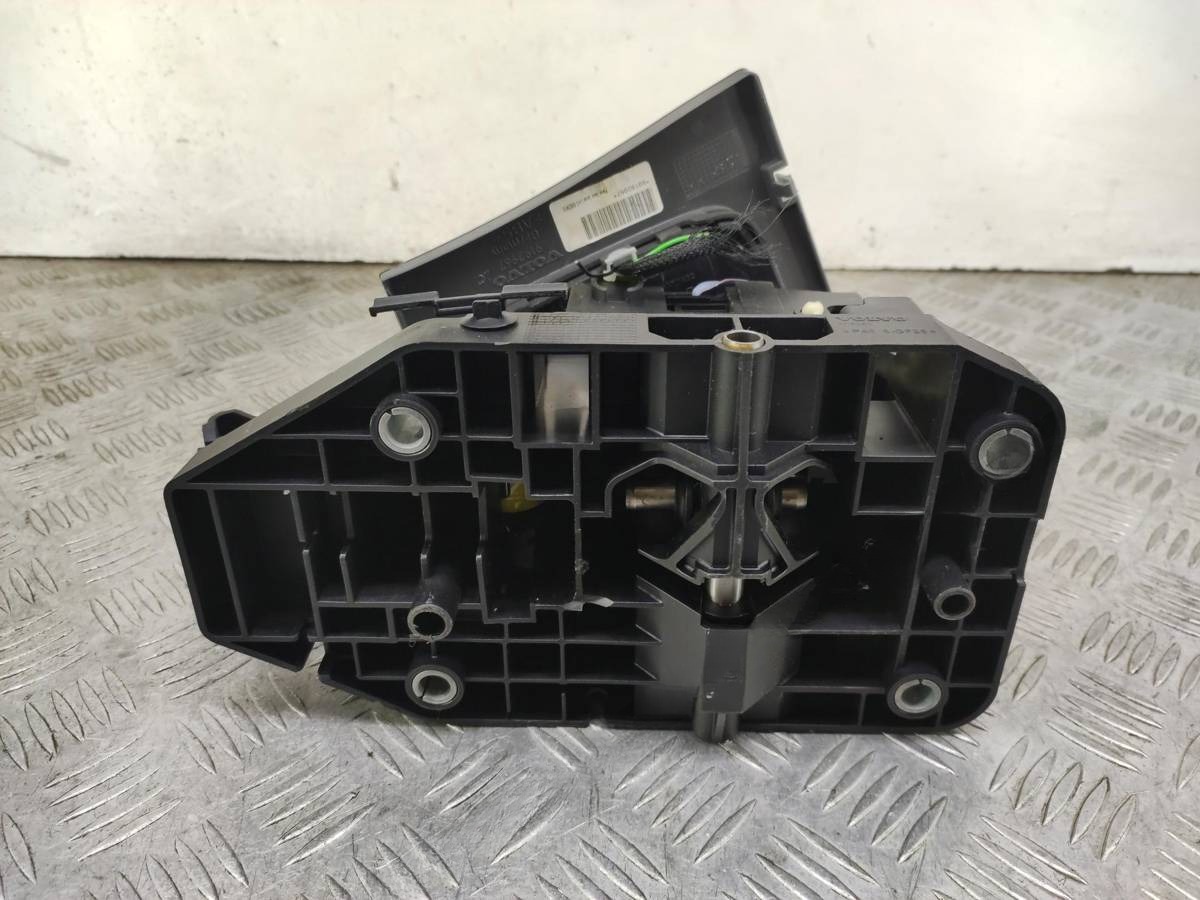 Новое Mercedes C W205 V70, 2001 г., OEM A2055404107, арт. 40817, фото 5