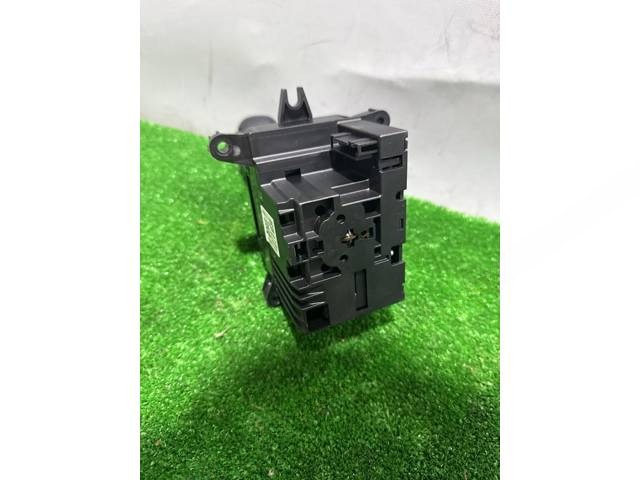 Новое Skoda Octavia X5, 2015 г., OEM 5E0807221, арт. 4955, фото 3