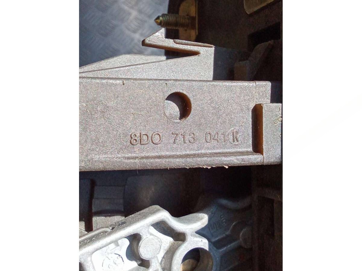 Новое Audi A4 B5, 2001 г., OEM 8D0713093, арт. 63467247, фото 8