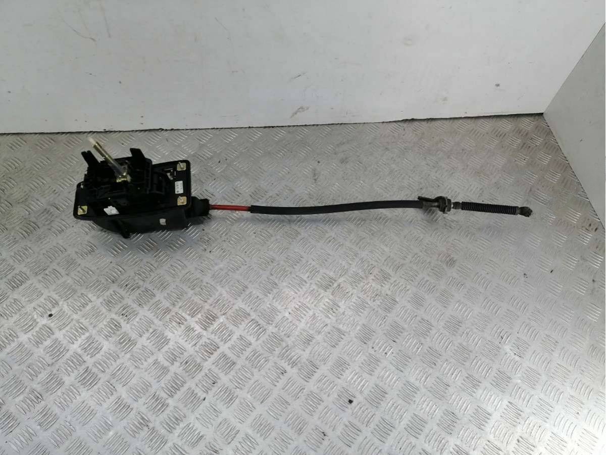 Новое Volkswagen Passat B5, 2002 г., OEM 4B0713041M, арт. 74405509
