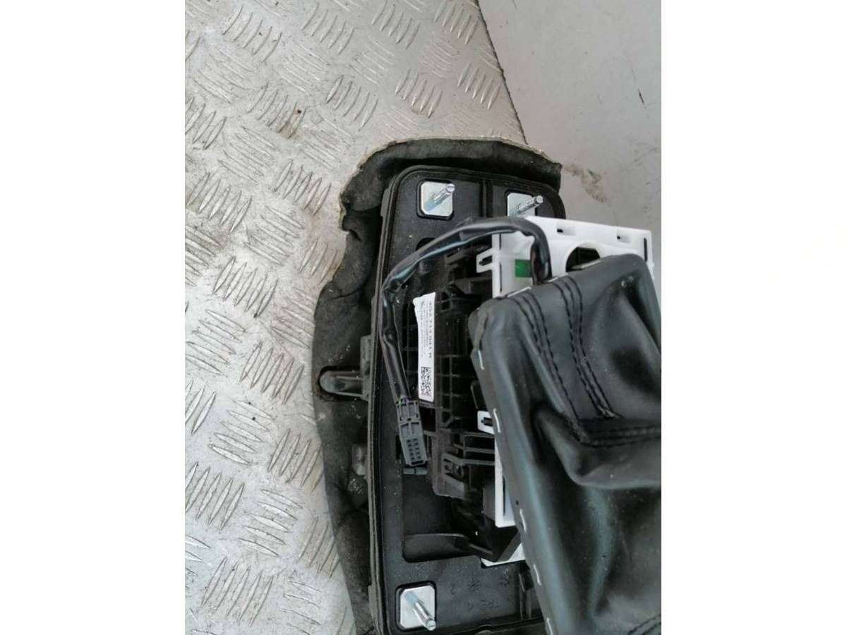 Новое Audi A7 1 (S7,RS7), 2012 г., OEM 4G2713041R, арт. 82007341, фото 2