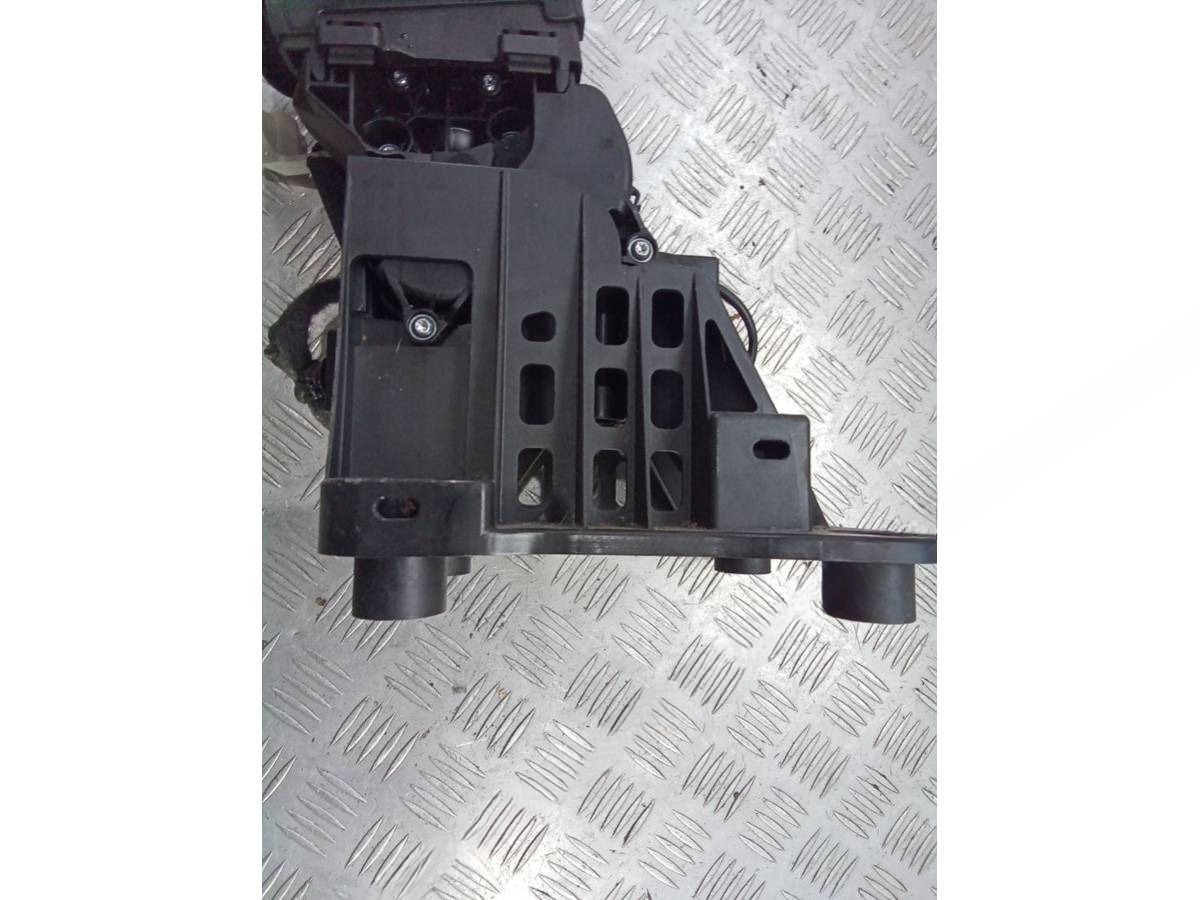 Новое Peugeot 5008, 2012 г., OEM 9687024580, арт. 86931488, фото 6