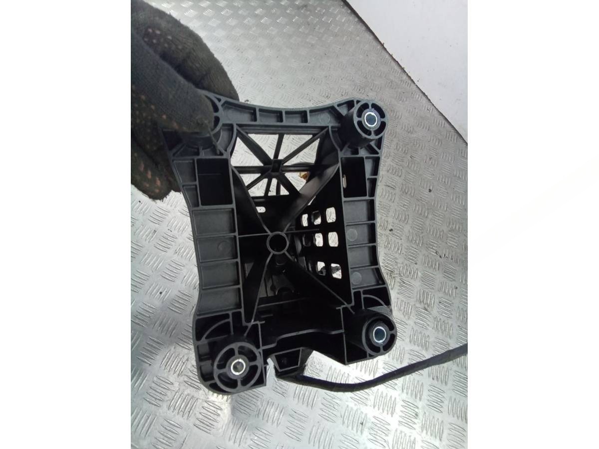 Новое Peugeot 5008, 2012 г., OEM 9687024580, арт. 86931488, фото 7