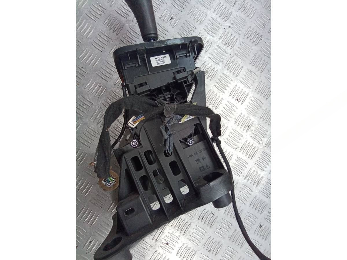 Новое Peugeot 5008, 2012 г., OEM 9687024580, арт. 86931488, фото 9