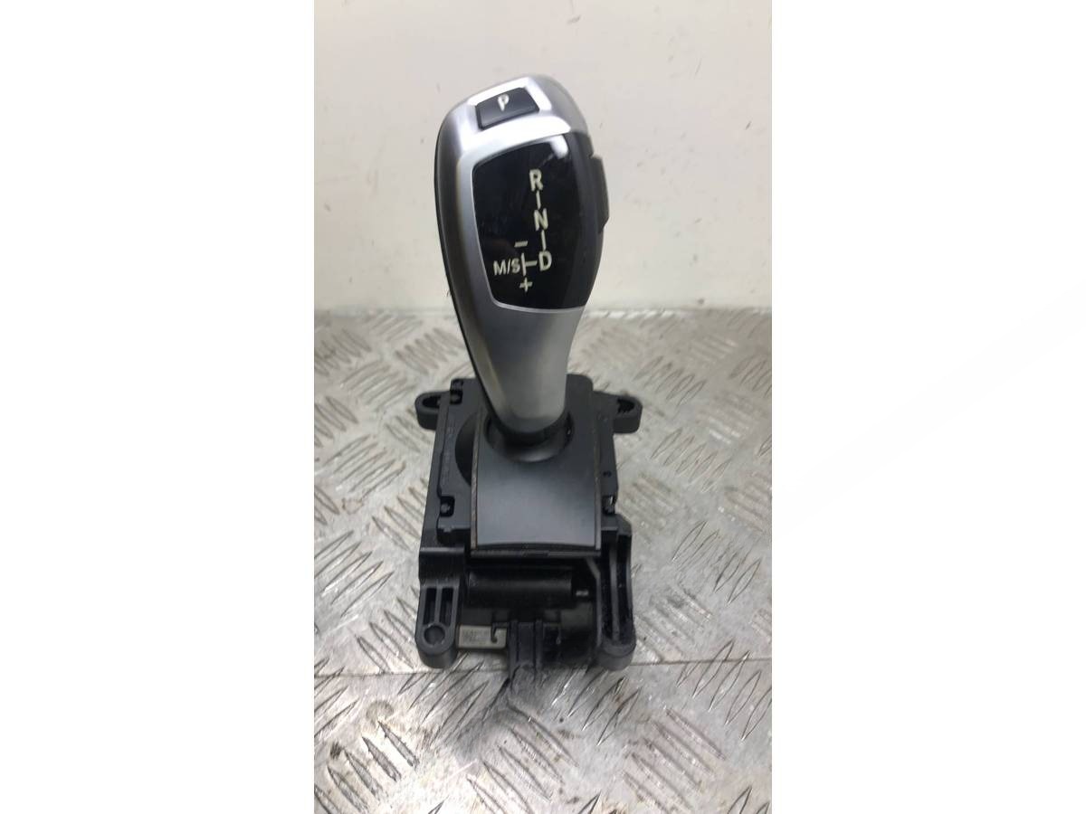 Новое BMW F10/F11/GT F07, 2016 г., OEM 61319296905, арт. 99959372386