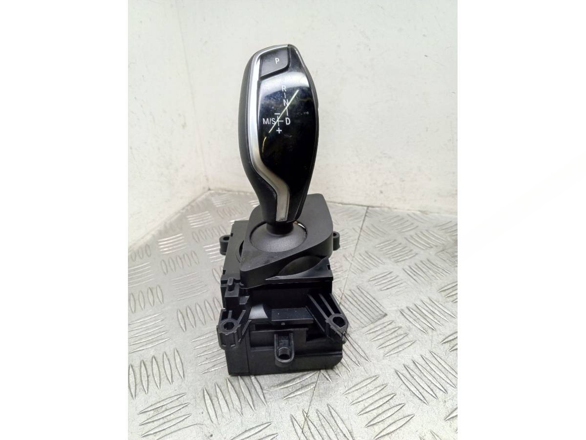 Новое BMW G30/G31, 2020 г., OEM 9458752, арт. 999593802023