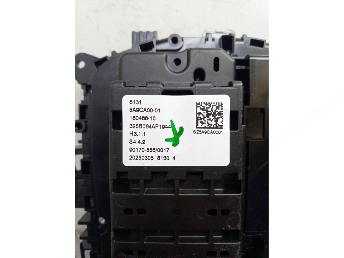 Новое BMW i4 G26, 2025 г., OEM 5A9CA00, арт. 999593989292, фото 4
