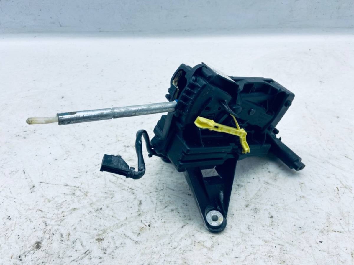 Новое Volkswagen Touareg, 2018 г., OEM 7LA713025C, арт. B122114