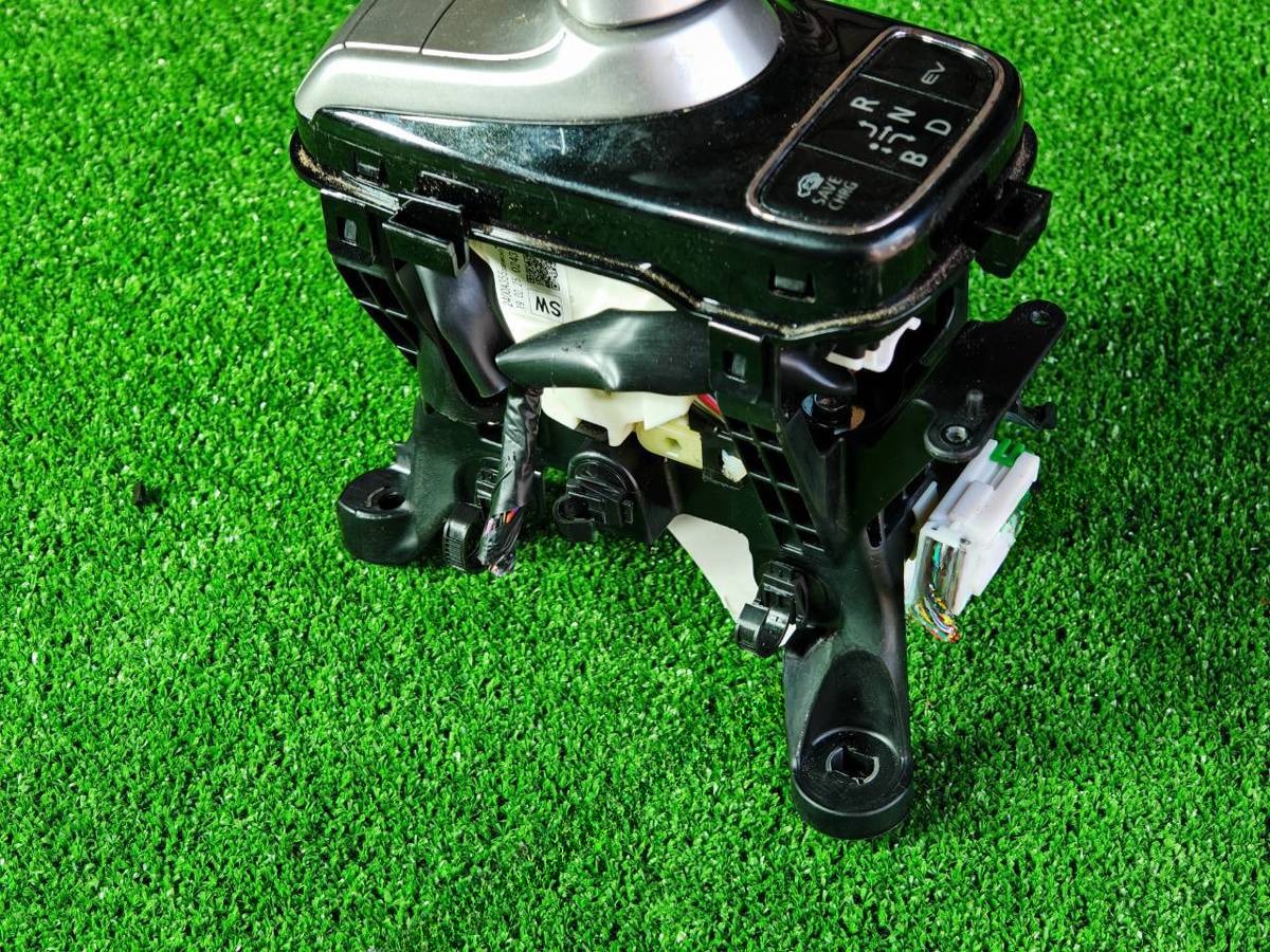 Новое Mitsubishi Outlander, 2019 г., OEM 2400A355, арт. D14040, фото 3