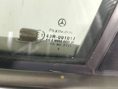 Стекло двери передней левой Mercedes S W220, 1998 г., арт. 92771268