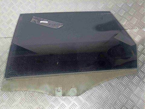 Стекло двери задней левой Audi A6, 2006 г., арт. 002365