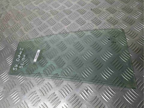Стекло двери задней левой Skoda Octavia, 2002 г., арт. 023455