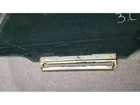 Стекло двери задней левой Mazda Premacy, 2002 г., арт. 04777, фото 3