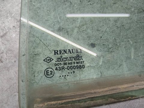 Стекло двери задней левой Renault Megane рестайлинг, 1999 г., арт. 116058, фото 2