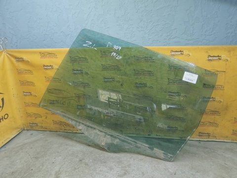 Стекло двери задней левой Peugeot 307, 2001 г., арт. 135168