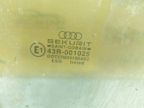 Стекло двери задней левой Audi 80 B4/8C, 1991 г., арт. 150833, фото 2