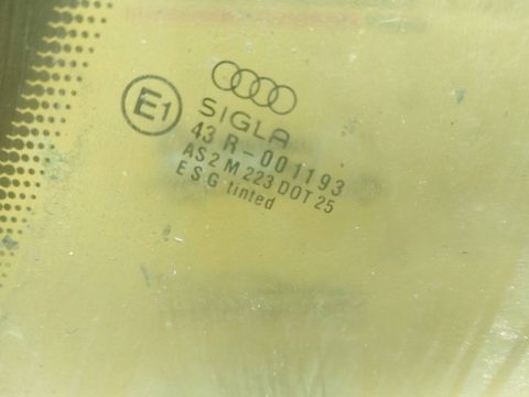 Стекло двери задней левой Audi 80 B4/8C, 1991 г., арт. 150834, фото 2