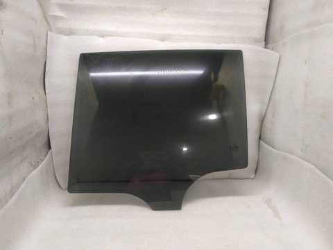 Стекло двери задней левой Mercedes GLC X253, 2017 г., OEM A2537350500, арт. 18895