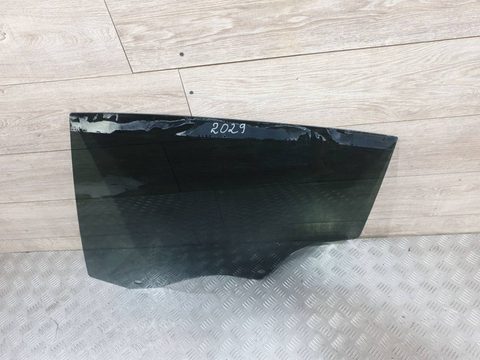 Стекло двери задней левой Tesla Model Y, 2022 г., арт. 2029