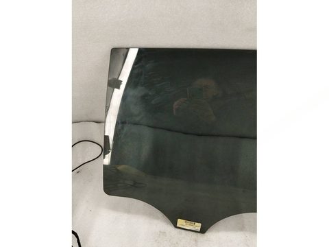 Стекло двери задней левой Mercedes C W205, 2016 г., OEM A2057350710, арт. 25186, фото 6