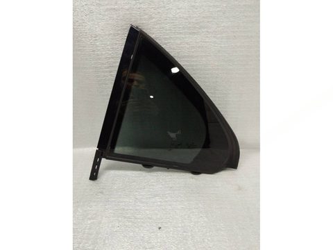 Стекло двери задней левой Mercedes C W205, 2016 г., OEM A2057300055, арт. 26158