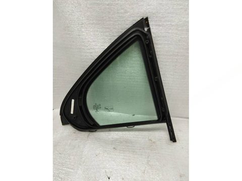 Стекло двери задней левой Mercedes C W205, 2016 г., OEM A2057300055, арт. 26464, фото 3