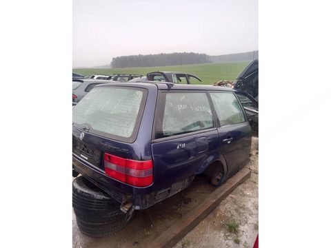 Стекло двери задней левой Volkswagen Passat B4, 1993 г., арт. 27348