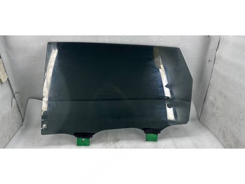 Стекло двери задней левой Audi Q7, 2017 г., OEM 4M0845025B, арт. 27582