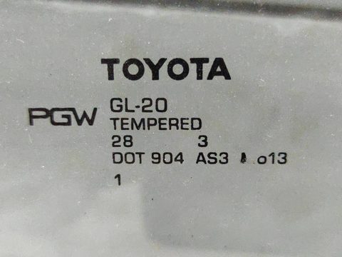 Стекло двери задней левой Toyota Sienna, 2014 г., арт. 310691, фото 2