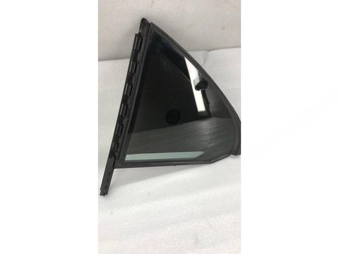 Стекло двери задней левой Mercedes E W213, 2016 г., OEM A2137300702, арт. 31733