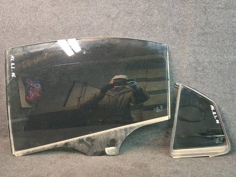 Стекло двери задней левой Mazda 6, 2006 г., OEM E643R00123, арт. 327007