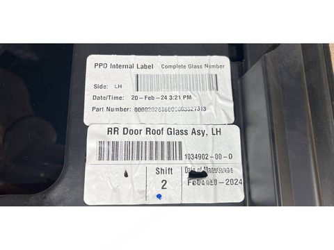 Стекло двери задней левой Tesla Model X, 2024 г., OEM 103490200Q, арт. 4304, фото 3