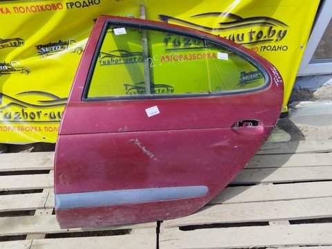 Стекло двери задней левой Renault Megane, 1995 г., арт. 84494
