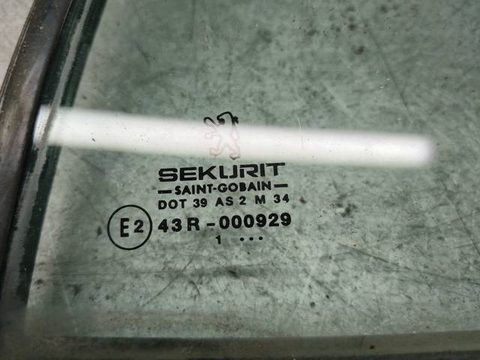 Стекло двери задней левой Peugeot 406 рестайлинг, 1999 г., арт. 93656, фото 2